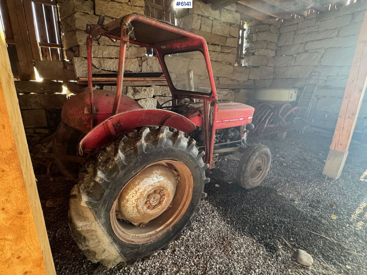 1967 Massey Ferguson 135. WATCH VIDEO! - טרקטור חקלאי: תמונה 4 1967 Massey Ferguson 135. WATCH VIDEO! - טרקטור חקלאי: תמונה 4