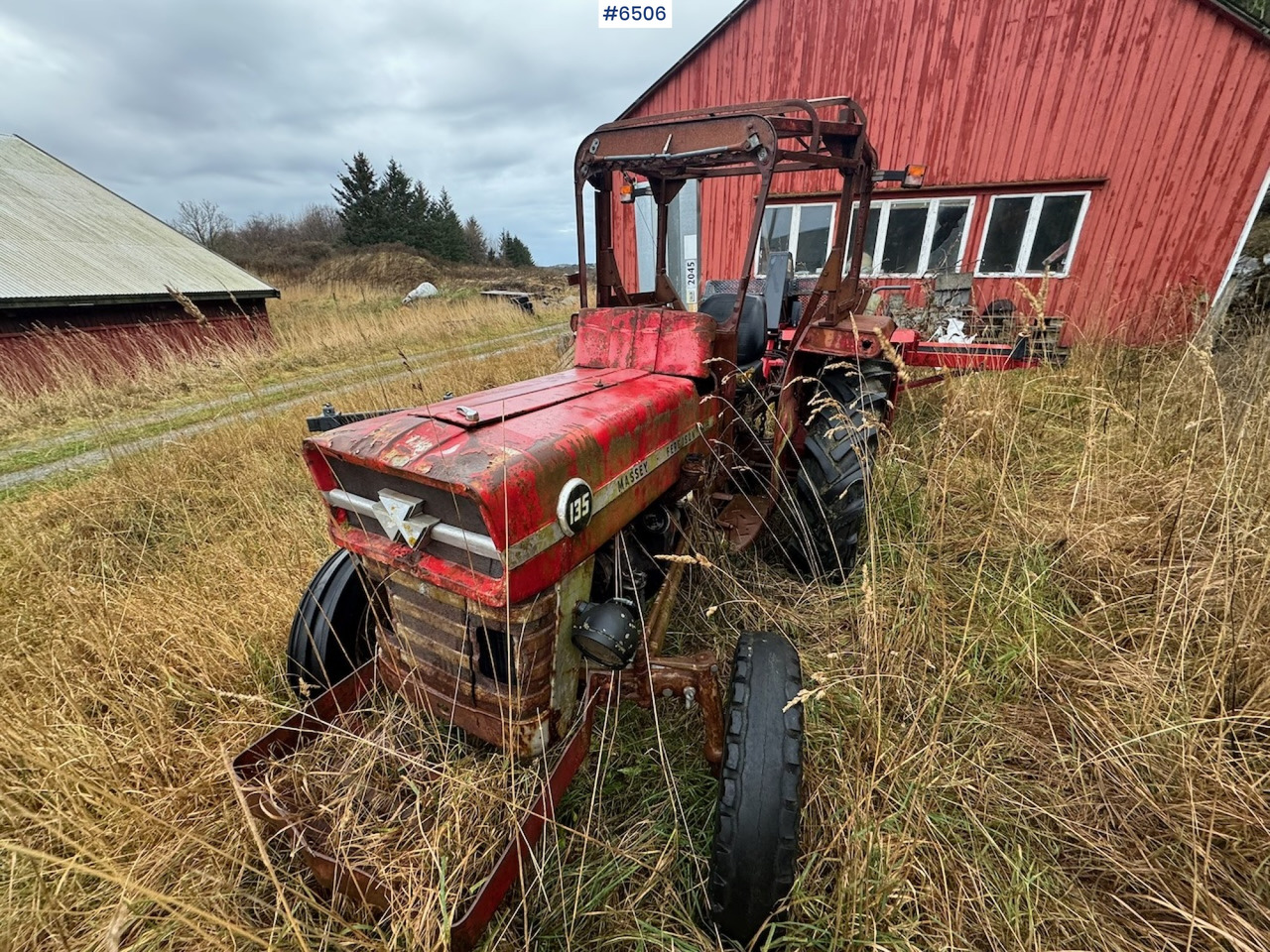 1971 Massey Ferguson 135 Tractor. Repair item - טרקטור חקלאי: תמונה 1 1971 Massey Ferguson 135 Tractor. Repair item - טרקטור חקלאי: תמונה 1