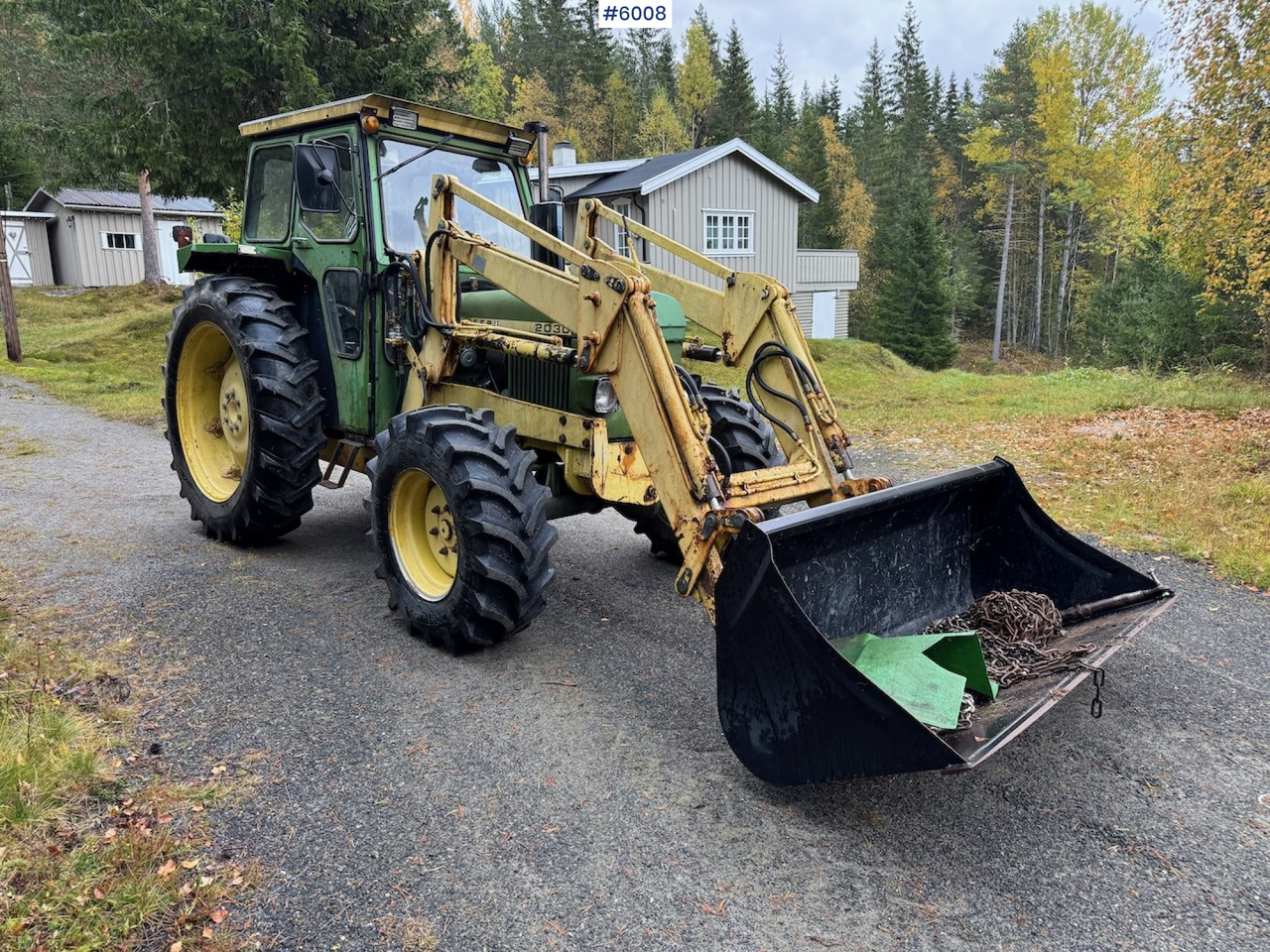 1977 John Deere 2030 w/ front loader, bucket and chains. - טרקטור חקלאי: תמונה 4 1977 John Deere 2030 w/ front loader, bucket and chains. - טרקטור חקלאי: תמונה 4