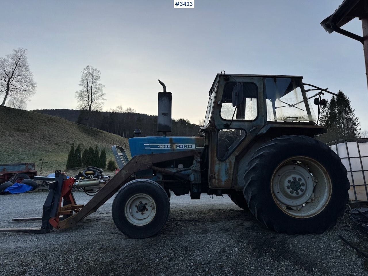 1981 Ford 4600 w/front loader, bucket and pallet fork. - טרקטור חקלאי: תמונה 5 1981 Ford 4600 w/front loader, bucket and pallet fork. - טרקטור חקלאי: תמונה 5