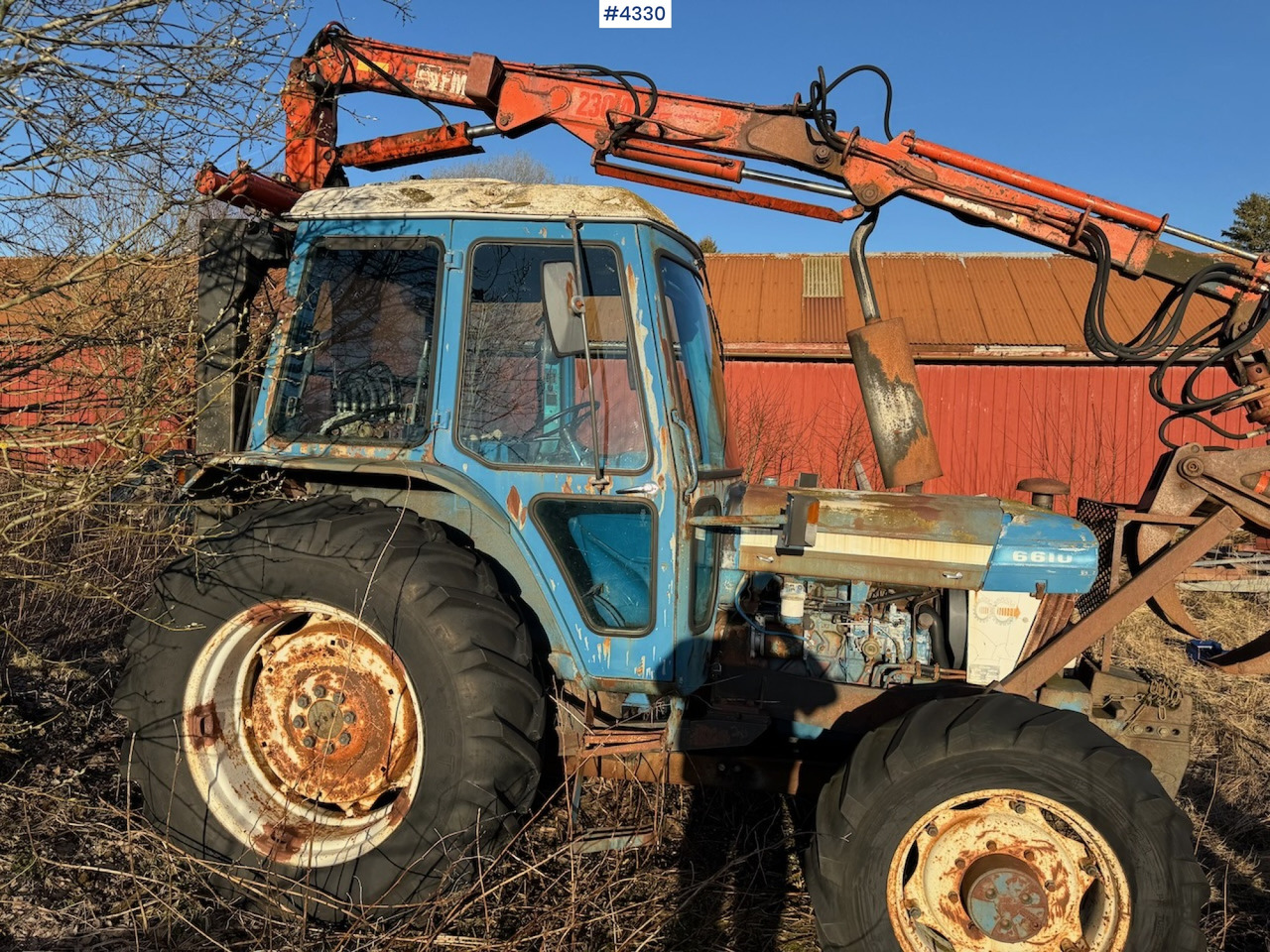 1981 Ford 6610 m/ FMV tømmerkran og tvillinghjul - טרקטור חקלאי: תמונה 1 1981 Ford 6610 m/ FMV tømmerkran og tvillinghjul - טרקטור חקלאי: תמונה 1