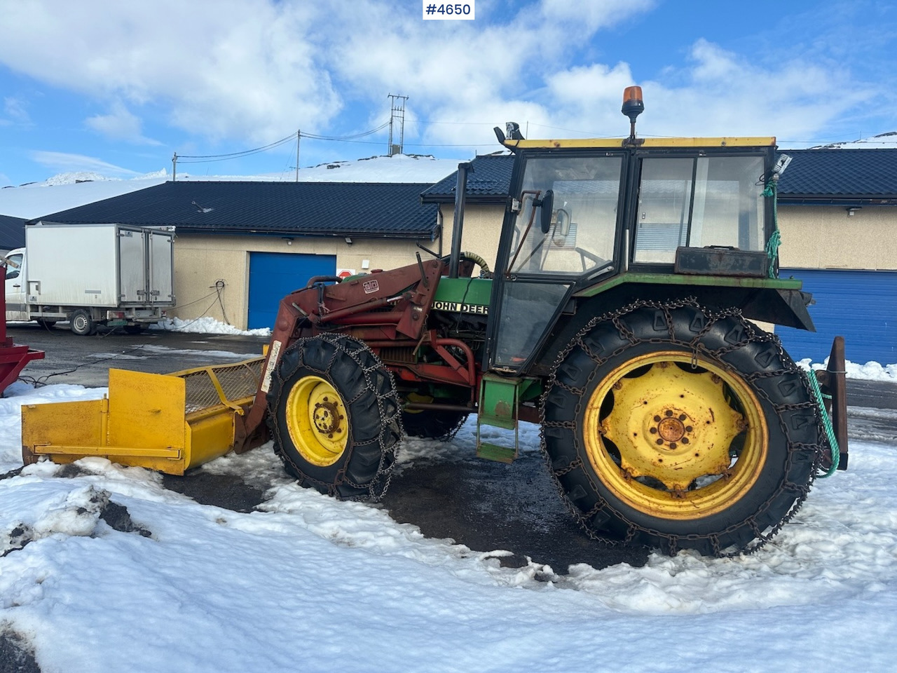 1981 John Deere 2040 w/ loader, triangle, snow blower, pallet forks and hydraulic unit. WATCH VIDEO. - טרקטור חקלאי: תמונה 2 1981 John Deere 2040 w/ loader, triangle, snow blower, pallet forks and hydraulic unit. WATCH VIDEO. - טרקטור חקלאי: תמונה 2