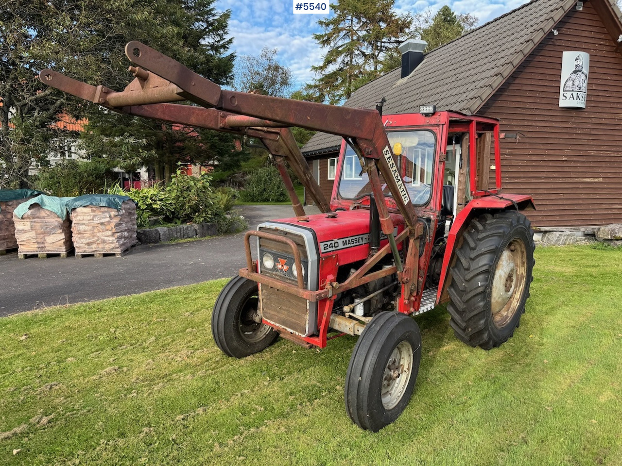 1982 Massey Ferguson 235 w/front loader. - טרקטור חקלאי: תמונה 1 1982 Massey Ferguson 235 w/front loader. - טרקטור חקלאי: תמונה 1