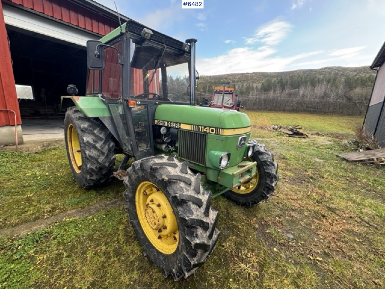 1983 John Deere 1140. WATCH THE VIDEO! - טרקטור חקלאי: תמונה 1 1983 John Deere 1140. WATCH THE VIDEO! - טרקטור חקלאי: תמונה 1