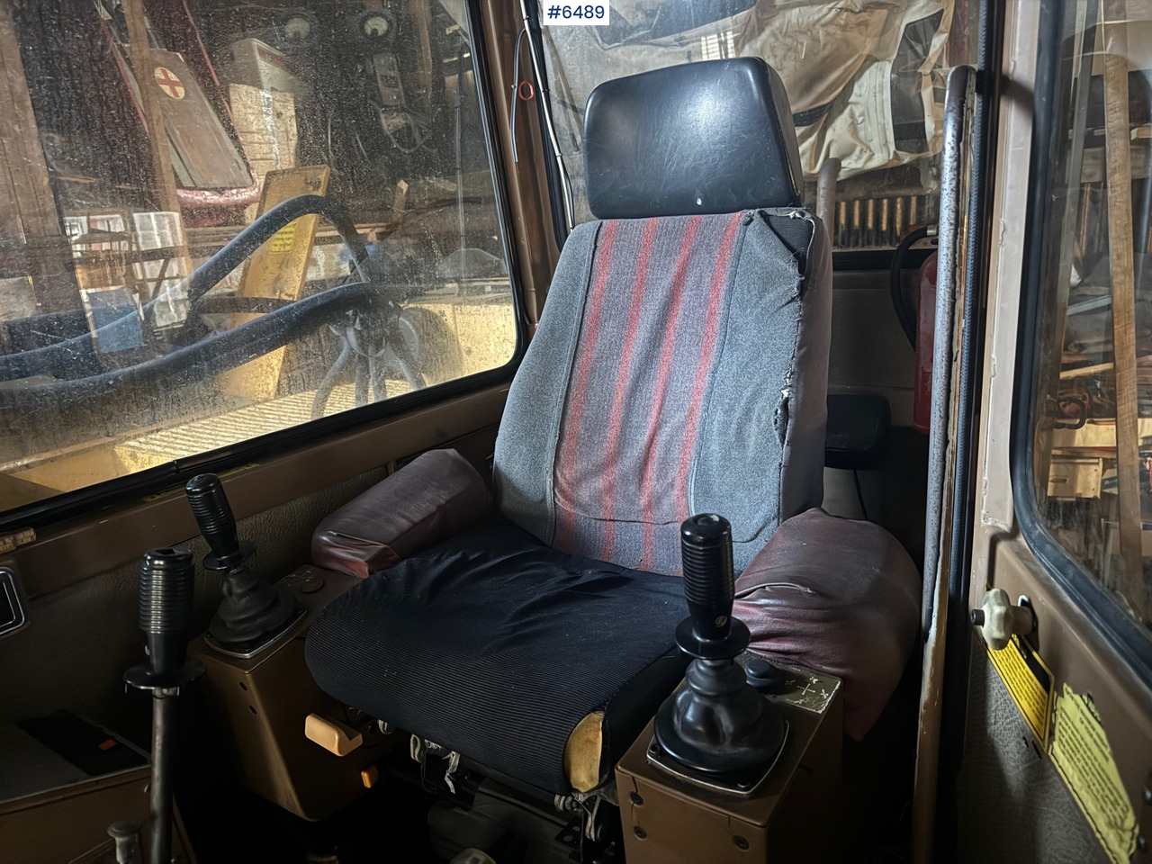 מחפר 1987 Caterpillar 205 LC: תמונה 17
