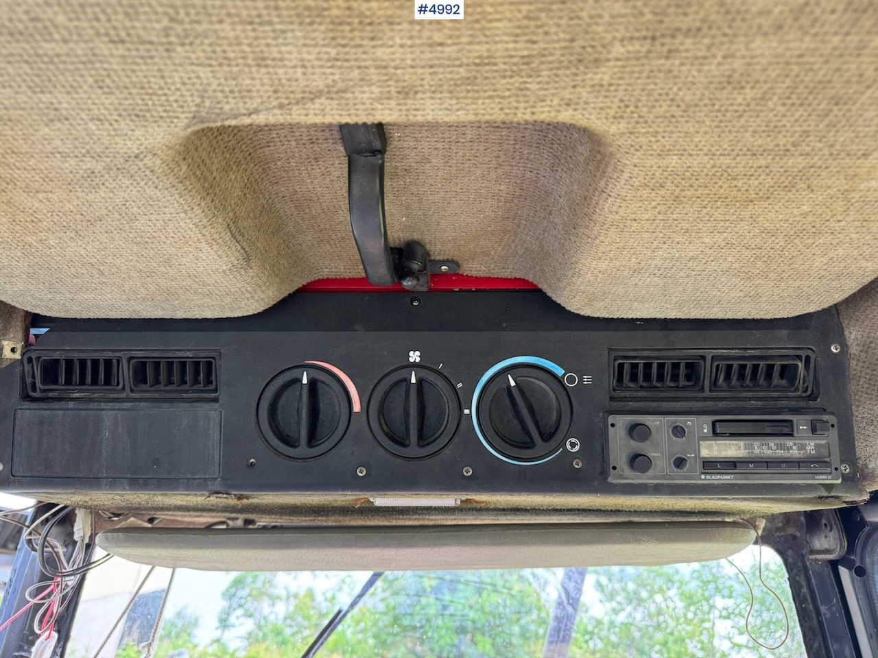 טרקטור חקלאי 1988 Case International 585 XL w/ front loader.: תמונה 16