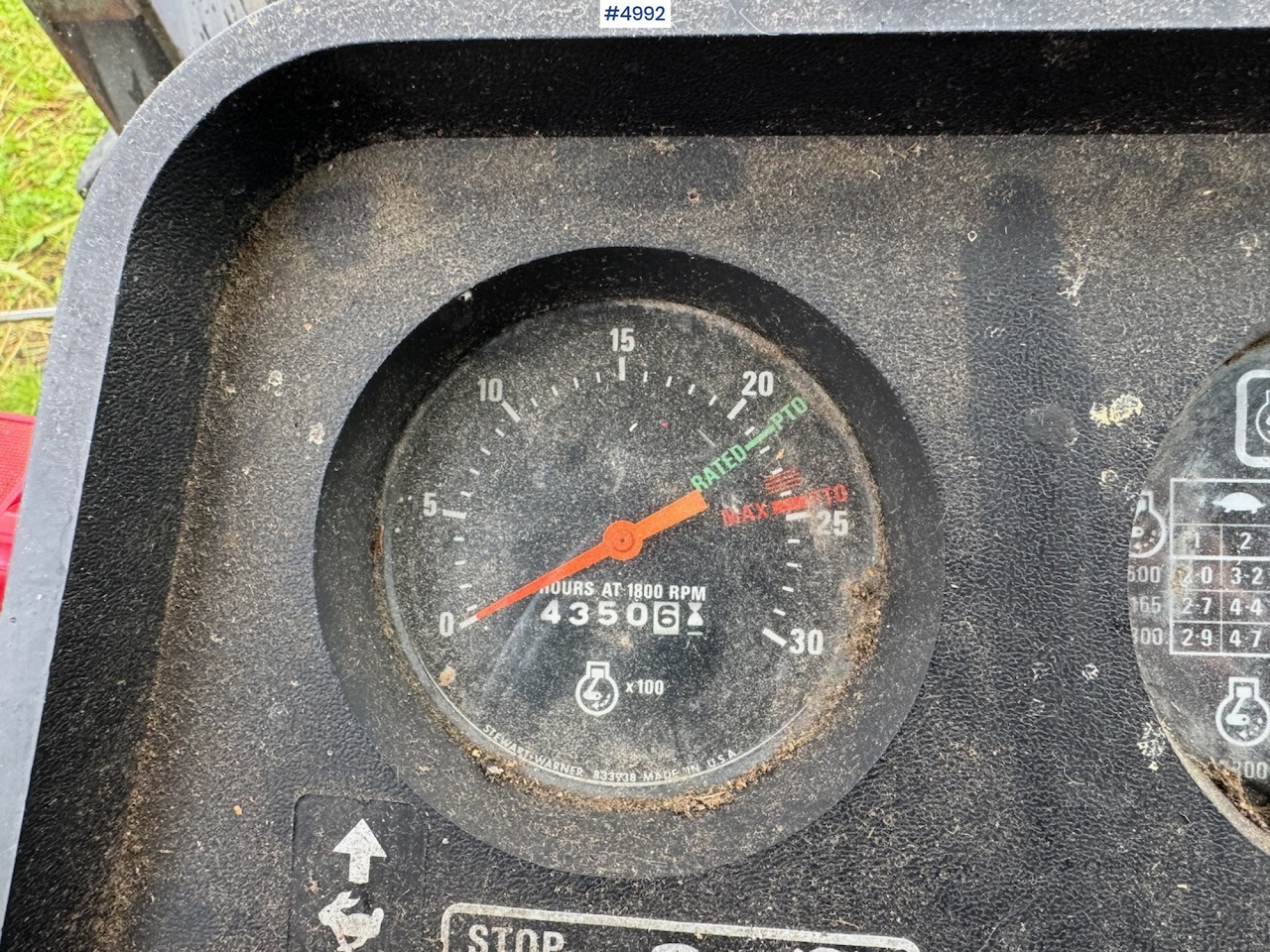 טרקטור חקלאי 1988 Case International 585 XL w/ front loader.: תמונה 18