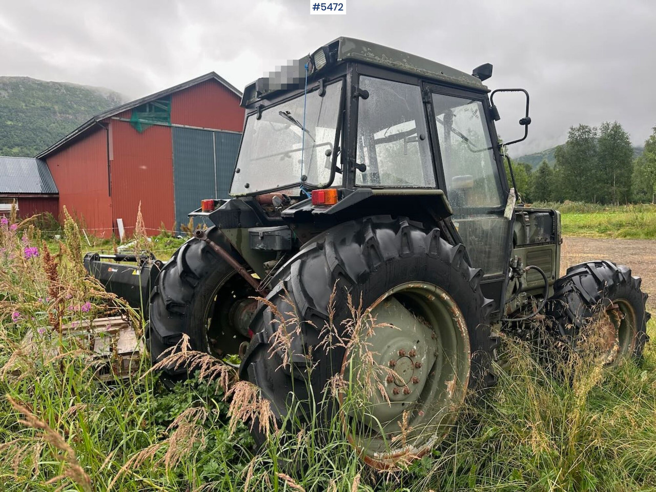 1988 Massey-Ferguson 375 tractor w/ front loader, earthmoving bucket and snow bucket. - טרקטור חקלאי: תמונה 5 1988 Massey-Ferguson 375 tractor w/ front loader, earthmoving bucket and snow bucket. - טרקטור חקלאי: תמונה 5