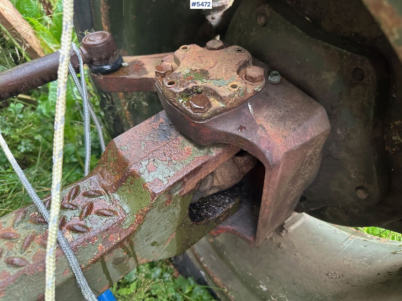 טרקטור חקלאי 1988 Massey-Ferguson 375 tractor w/ front loader, earthmoving bucket and snow bucket.: תמונה 20 טרקטור חקלאי 1988 Massey-Ferguson 375 tractor w/ front loader, earthmoving bucket and snow bucket.: תמונה 20