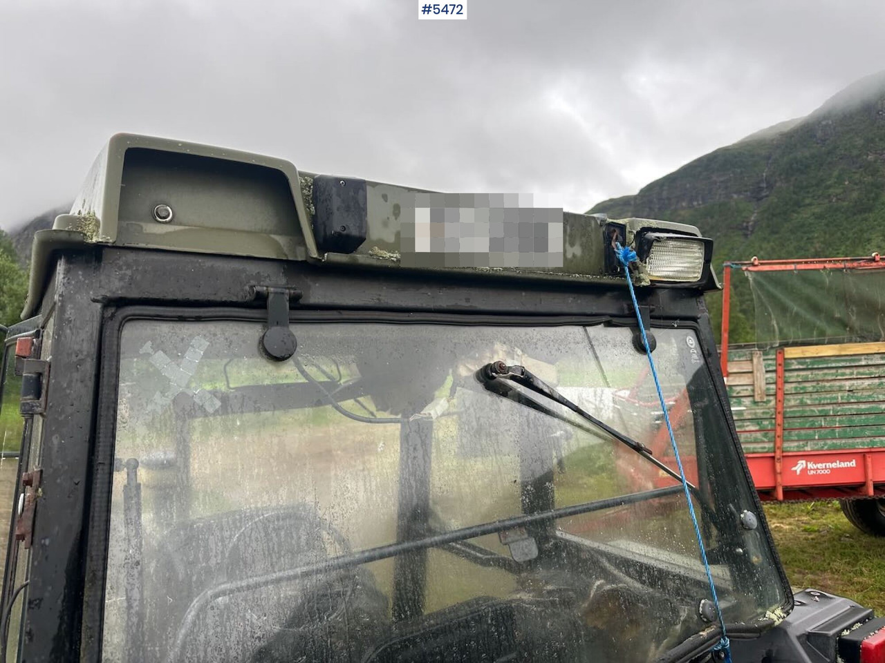 טרקטור חקלאי 1988 Massey-Ferguson 375 tractor w/ front loader, earthmoving bucket and snow bucket.: תמונה 9 טרקטור חקלאי 1988 Massey-Ferguson 375 tractor w/ front loader, earthmoving bucket and snow bucket.: תמונה 9