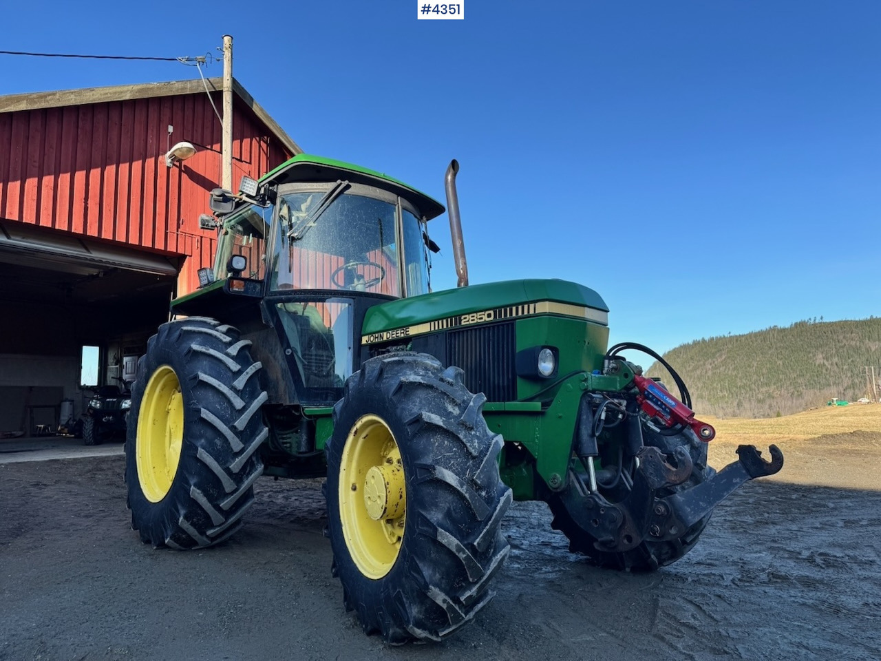 1991 John Deere 2850 4x4 Synchron w/ front hydraulics. - טרקטור חקלאי: תמונה 2 1991 John Deere 2850 4x4 Synchron w/ front hydraulics. - טרקטור חקלאי: תמונה 2