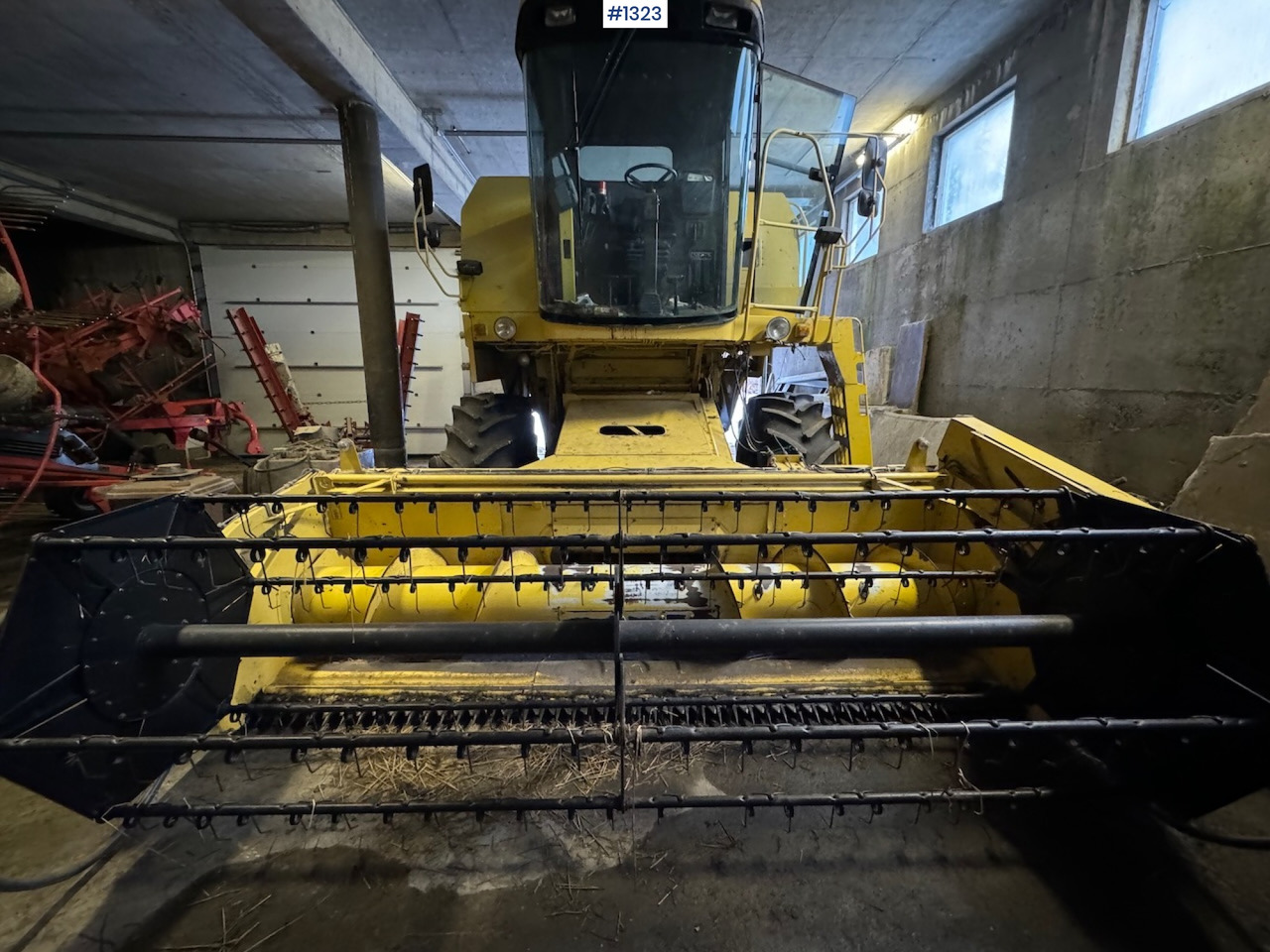 1992 New Holland TC52 Combine - מקצרת קומבינה: תמונה 5 1992 New Holland TC52 Combine - מקצרת קומבינה: תמונה 5