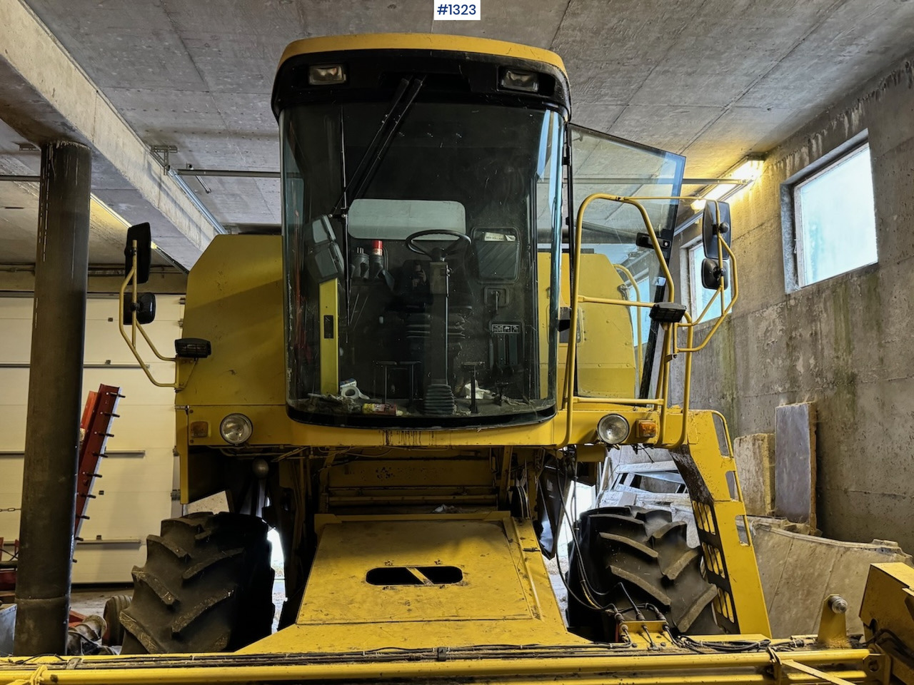 1992 New Holland TC52 Combine - מקצרת קומבינה: תמונה 4 1992 New Holland TC52 Combine - מקצרת קומבינה: תמונה 4