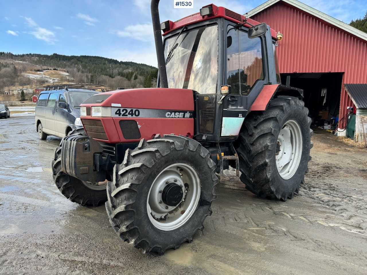 1996 Case CASE IH 4240 XL - טרקטור חקלאי: תמונה 3 1996 Case CASE IH 4240 XL - טרקטור חקלאי: תמונה 3