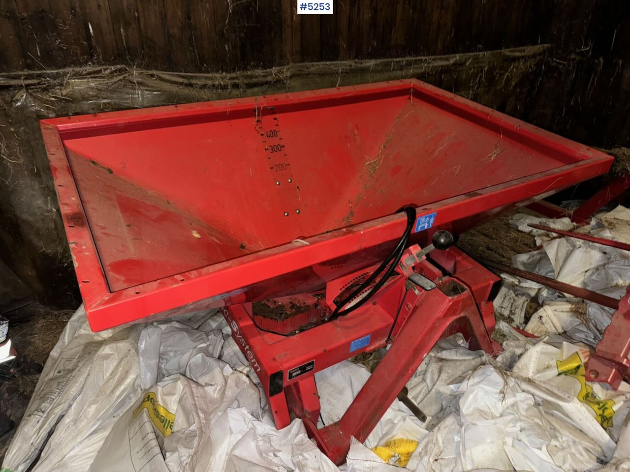 1996 Rauch MDS 701 - מפזרת דשן: תמונה 1 1996 Rauch MDS 701 - מפזרת דשן: תמונה 1