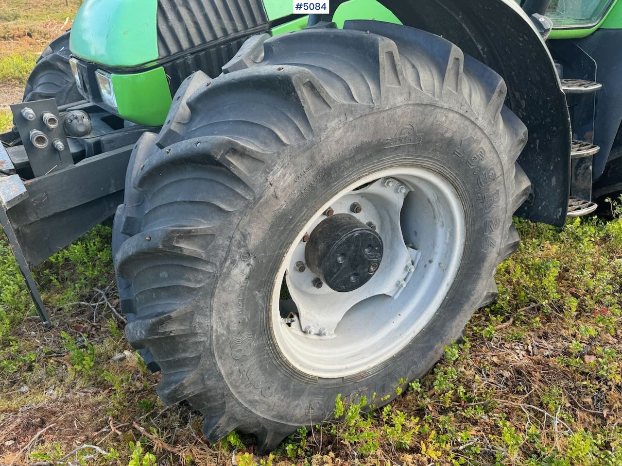 הַחכָּרָה  1997 Deutz-Fahr Agrotron 6.05S 4x4 Ploughing rig 1997 Deutz-Fahr Agrotron 6.05S 4x4 Ploughing rig: תמונה 20