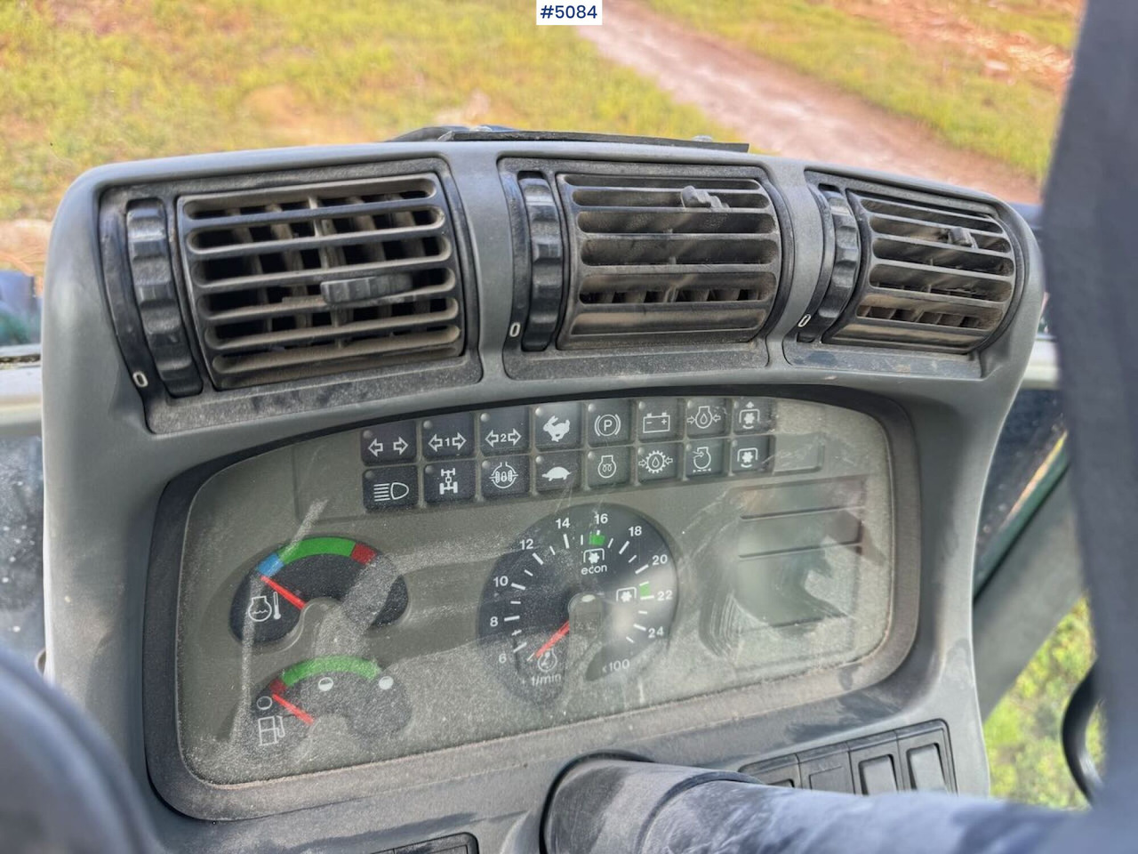 הַחכָּרָה  1997 Deutz-Fahr Agrotron 6.05S 4x4 Ploughing rig 1997 Deutz-Fahr Agrotron 6.05S 4x4 Ploughing rig: תמונה 16