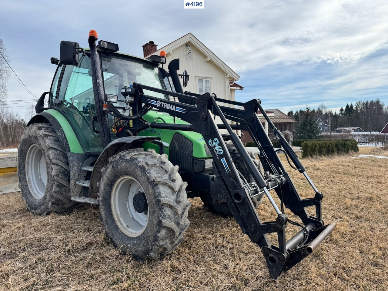 2001 Deutz-fahr Agrotron 85 w/ Front loader. 4450 hours! - טרקטור חקלאי: תמונה 1 2001 Deutz-fahr Agrotron 85 w/ Front loader. 4450 hours! - טרקטור חקלאי: תמונה 1