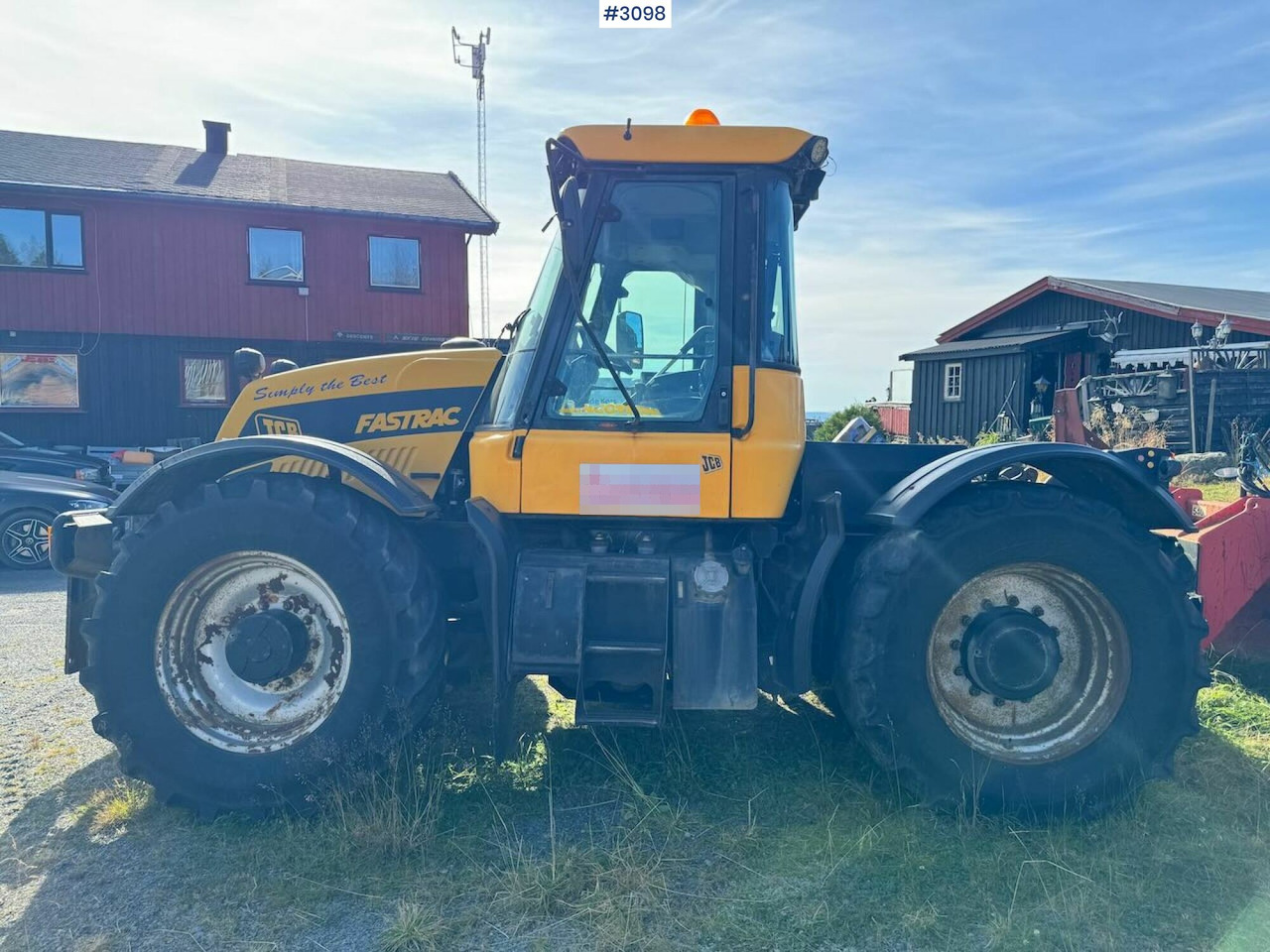 2001 JCB Fastrac 3185 4x4. The plow rigged and two sets of tires. - טרקטור חקלאי: תמונה 2 2001 JCB Fastrac 3185 4x4. The plow rigged and two sets of tires. - טרקטור חקלאי: תמונה 2