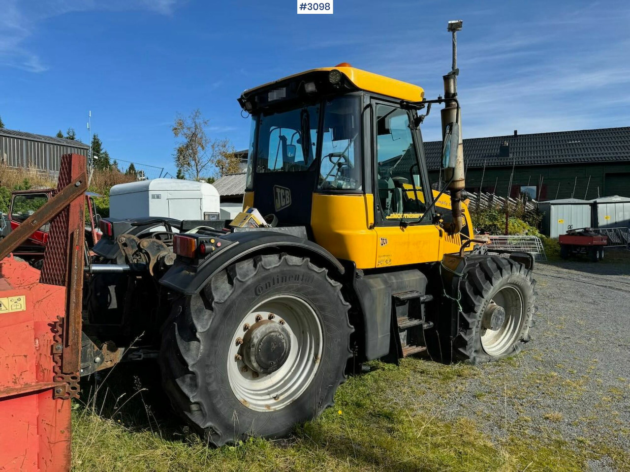 2001 JCB Fastrac 3185 4x4. The plow rigged and two sets of tires. - טרקטור חקלאי: תמונה 5 2001 JCB Fastrac 3185 4x4. The plow rigged and two sets of tires. - טרקטור חקלאי: תמונה 5