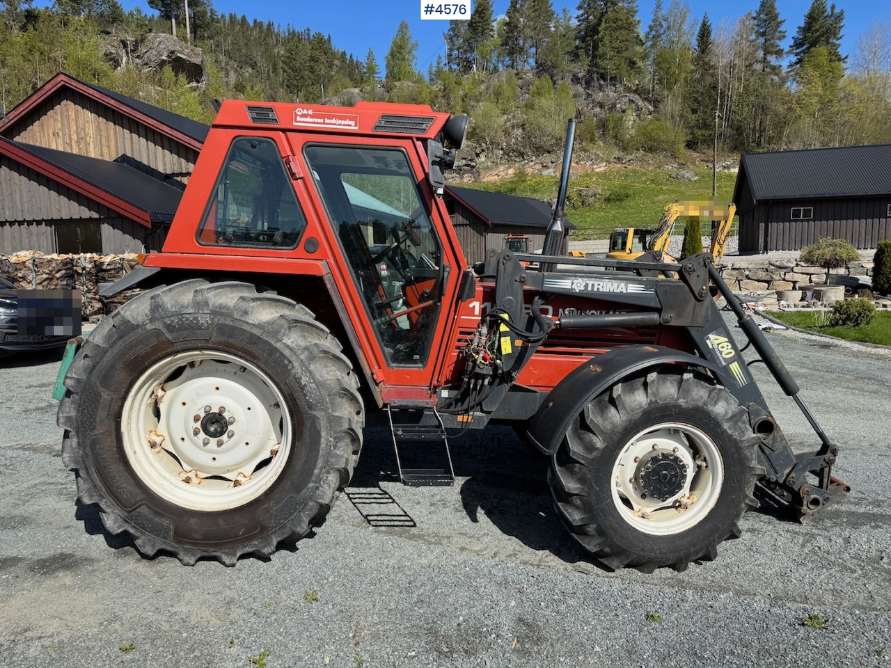 טרקטור חקלאי 2002 Fiat 110-90 DT w/front loader. 1590 hours!: תמונה 6