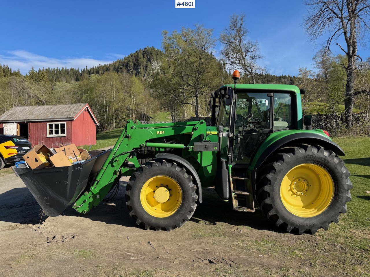 2003 John Deere 6620 w/front loader - טרקטור חקלאי: תמונה 1 2003 John Deere 6620 w/front loader - טרקטור חקלאי: תמונה 1