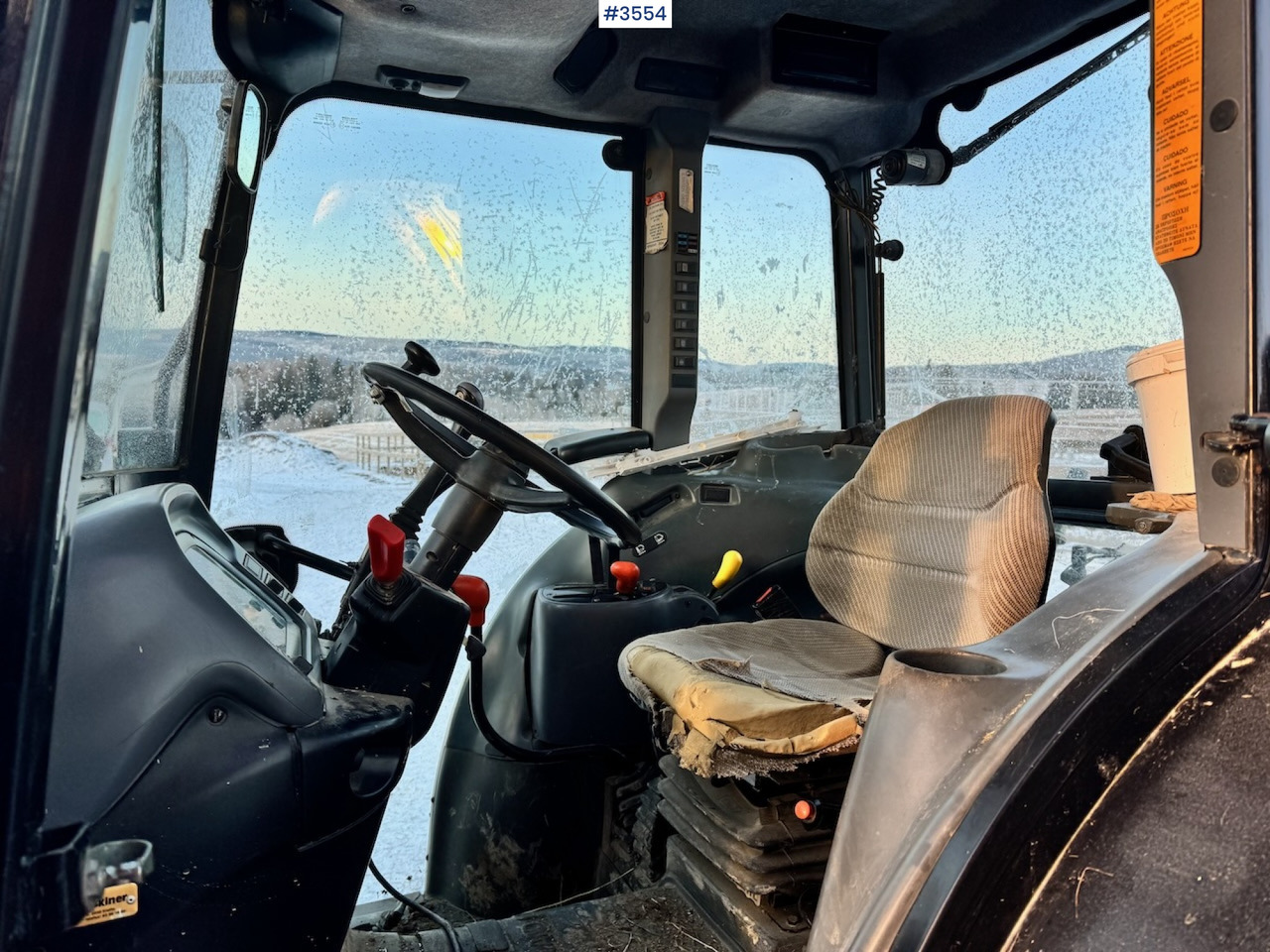 טרקטור חקלאי 2003 New Holland TN75D 4x4 w/ Front Loader. 4000 hours!: תמונה 30