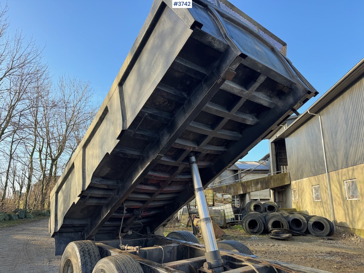 2003 Sele Weld 16 Dumper trailer. - מסיר פסולת/ קרון נגרר חקלאי: תמונה 5 2003 Sele Weld 16 Dumper trailer. - מסיר פסולת/ קרון נגרר חקלאי: תמונה 5