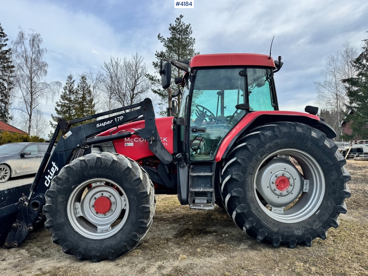 2004 McCormick MC115 4x4 w/ Front Loader and Bucket. - טרקטור חקלאי: תמונה 3 2004 McCormick MC115 4x4 w/ Front Loader and Bucket. - טרקטור חקלאי: תמונה 3