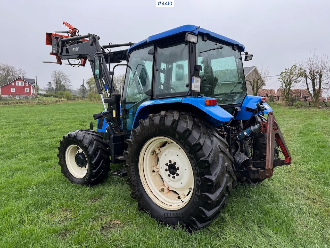 2006 New Holland TL100 A w/Front Loader. - טרקטור חקלאי: תמונה 4 2006 New Holland TL100 A w/Front Loader. - טרקטור חקלאי: תמונה 4