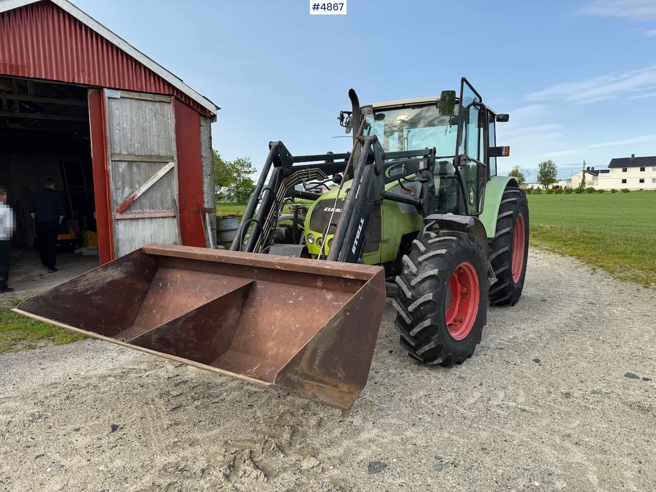 2007 Claas Celtis 446 with front loader, pallet forks, and bucket - טרקטור חקלאי: תמונה 2 2007 Claas Celtis 446 with front loader, pallet forks, and bucket - טרקטור חקלאי: תמונה 2