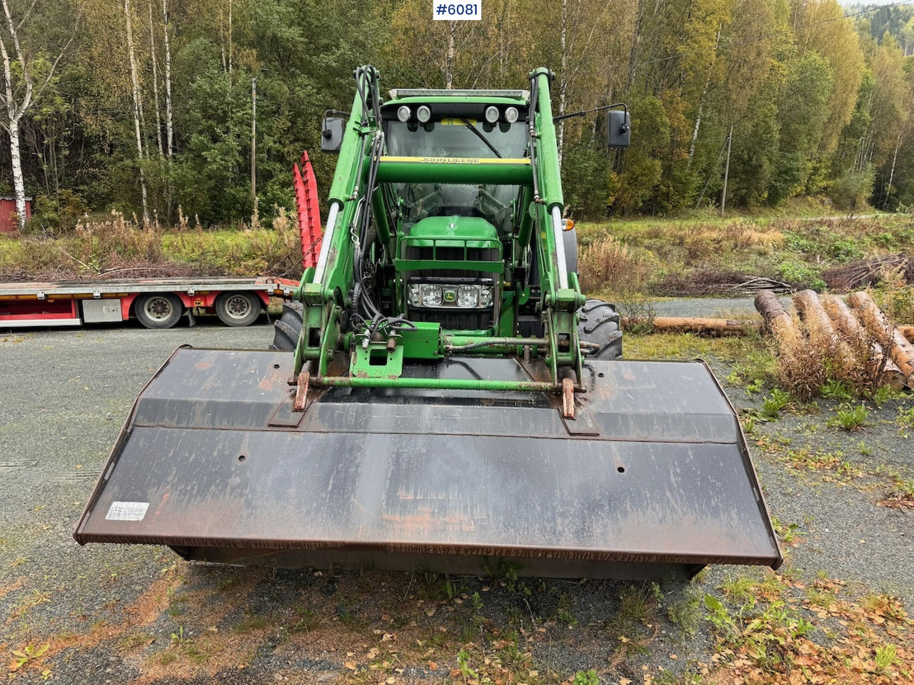 2007 John Deere 6430 Premium w/ front loader and bucket. - טרקטור חקלאי: תמונה 4 2007 John Deere 6430 Premium w/ front loader and bucket. - טרקטור חקלאי: תמונה 4