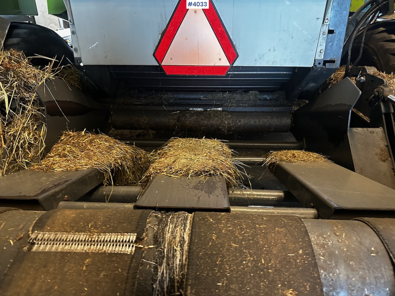 ציוד חציר ומספוא 2008 Claas rollant 355 uniwrap round baler press: תמונה 19