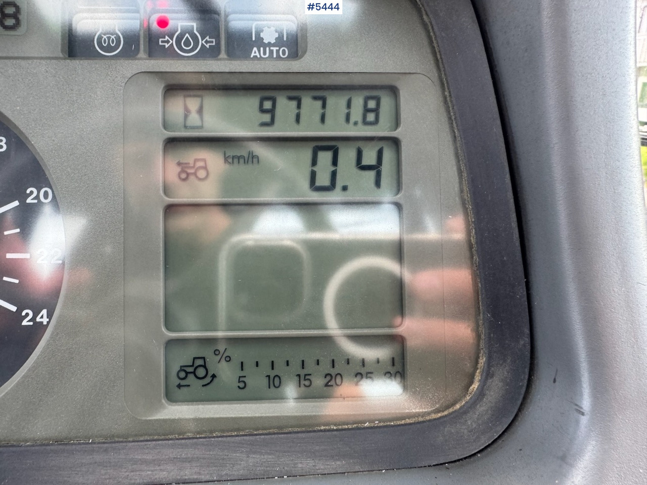 טרקטור חקלאי 2008 Deutz Fahr Agrotron 150.7 w/ front loader.: תמונה 18
