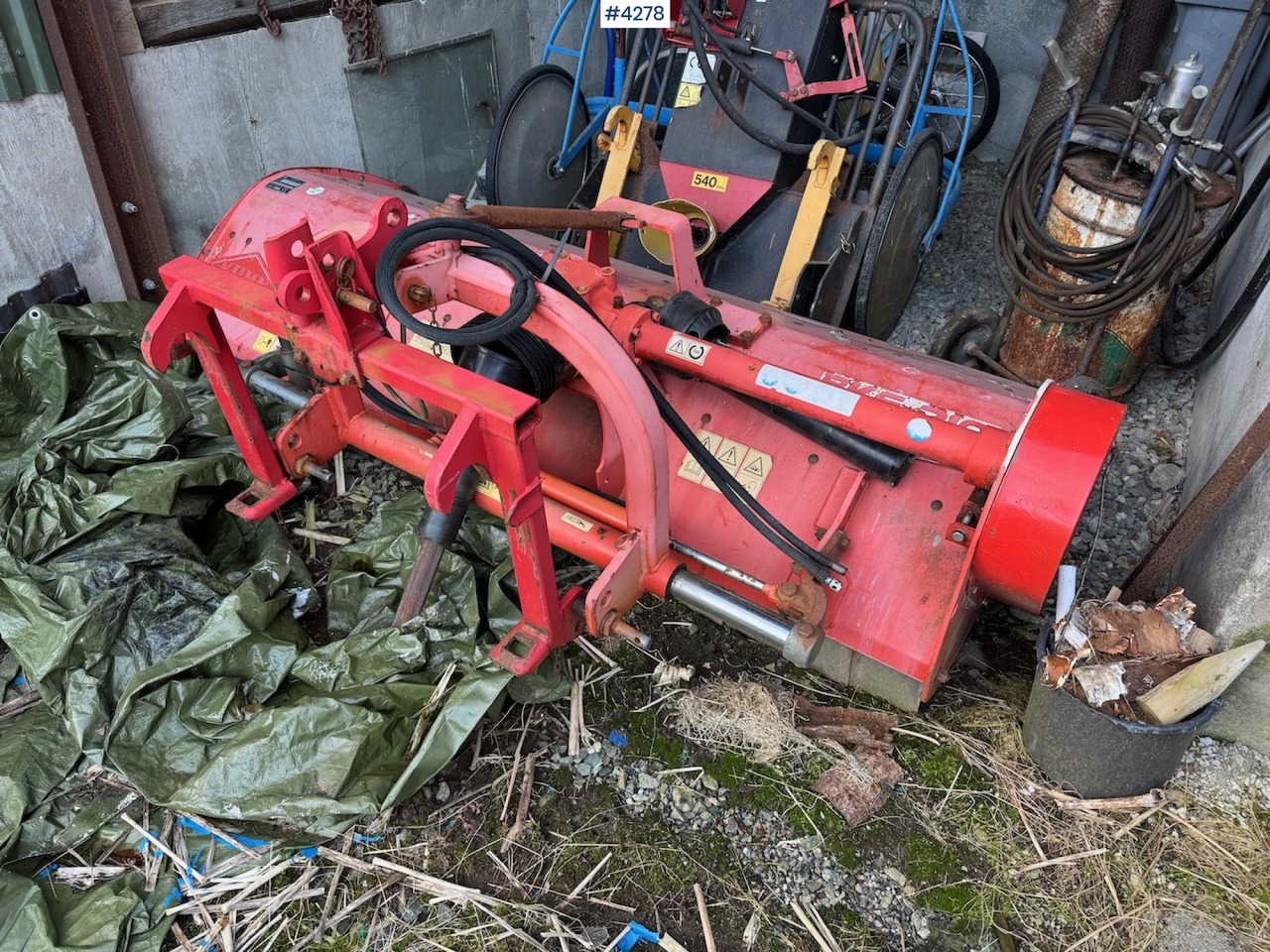 2008 Kuhn BKE 210 - ציוד חציר ומספוא: תמונה 2 2008 Kuhn BKE 210 - ציוד חציר ומספוא: תמונה 2