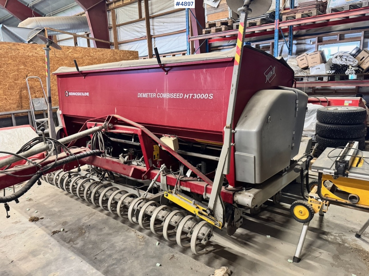 2009 Kongskilde Combiseed HT3000S Seeder. - מקדחת זריעה משולבת: תמונה 3 2009 Kongskilde Combiseed HT3000S Seeder. - מקדחת זריעה משולבת: תמונה 3