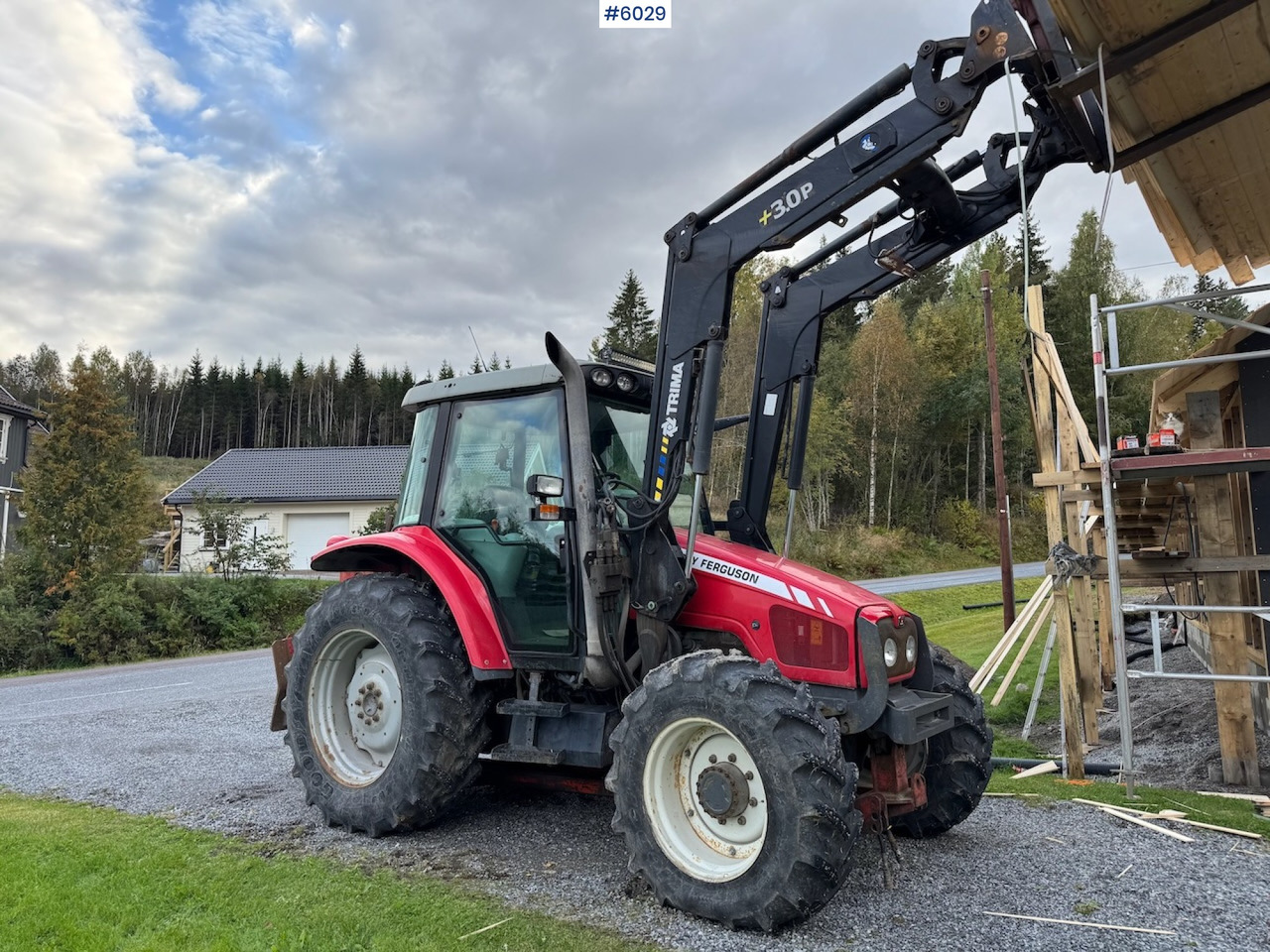 2010 Massey Ferguson 5445 with Front Loader - טרקטור חקלאי: תמונה 3 2010 Massey Ferguson 5445 with Front Loader - טרקטור חקלאי: תמונה 3