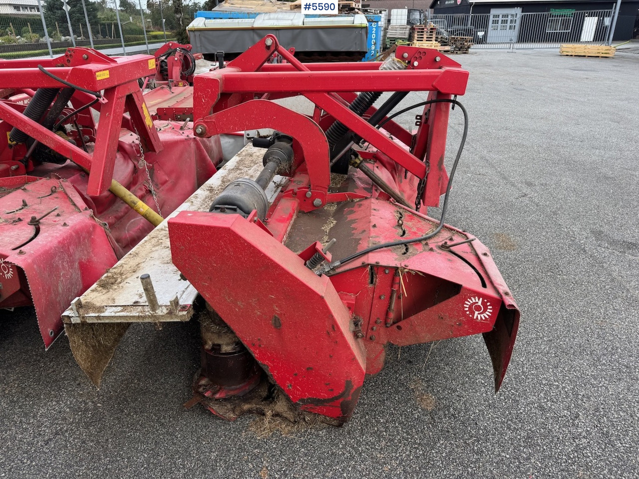 2011 Lely Spendimo 320 FC - ציוד חציר ומספוא: תמונה 3 2011 Lely Spendimo 320 FC - ציוד חציר ומספוא: תמונה 3