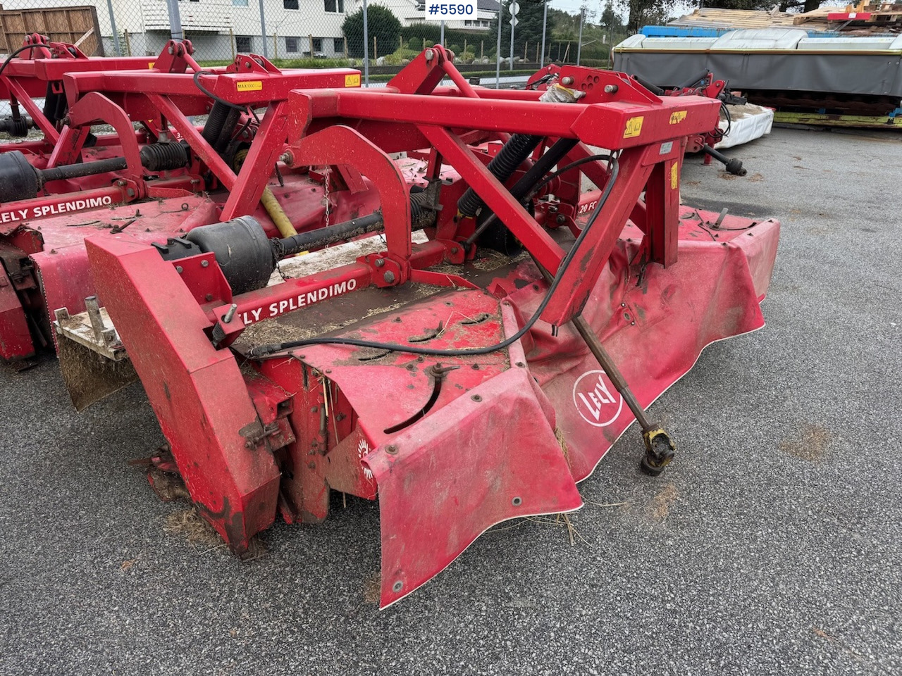 2011 Lely Spendimo 320 FC - ציוד חציר ומספוא: תמונה 1 2011 Lely Spendimo 320 FC - ציוד חציר ומספוא: תמונה 1
