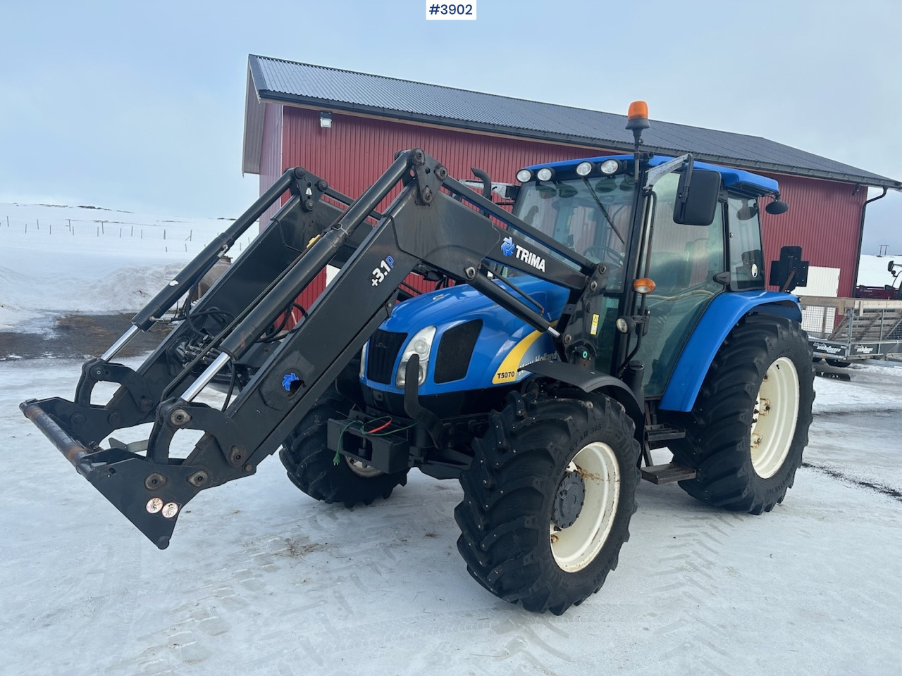 2011 New Holland T5070 4x4 m/ frontlaster - טרקטור חקלאי: תמונה 1 2011 New Holland T5070 4x4 m/ frontlaster - טרקטור חקלאי: תמונה 1