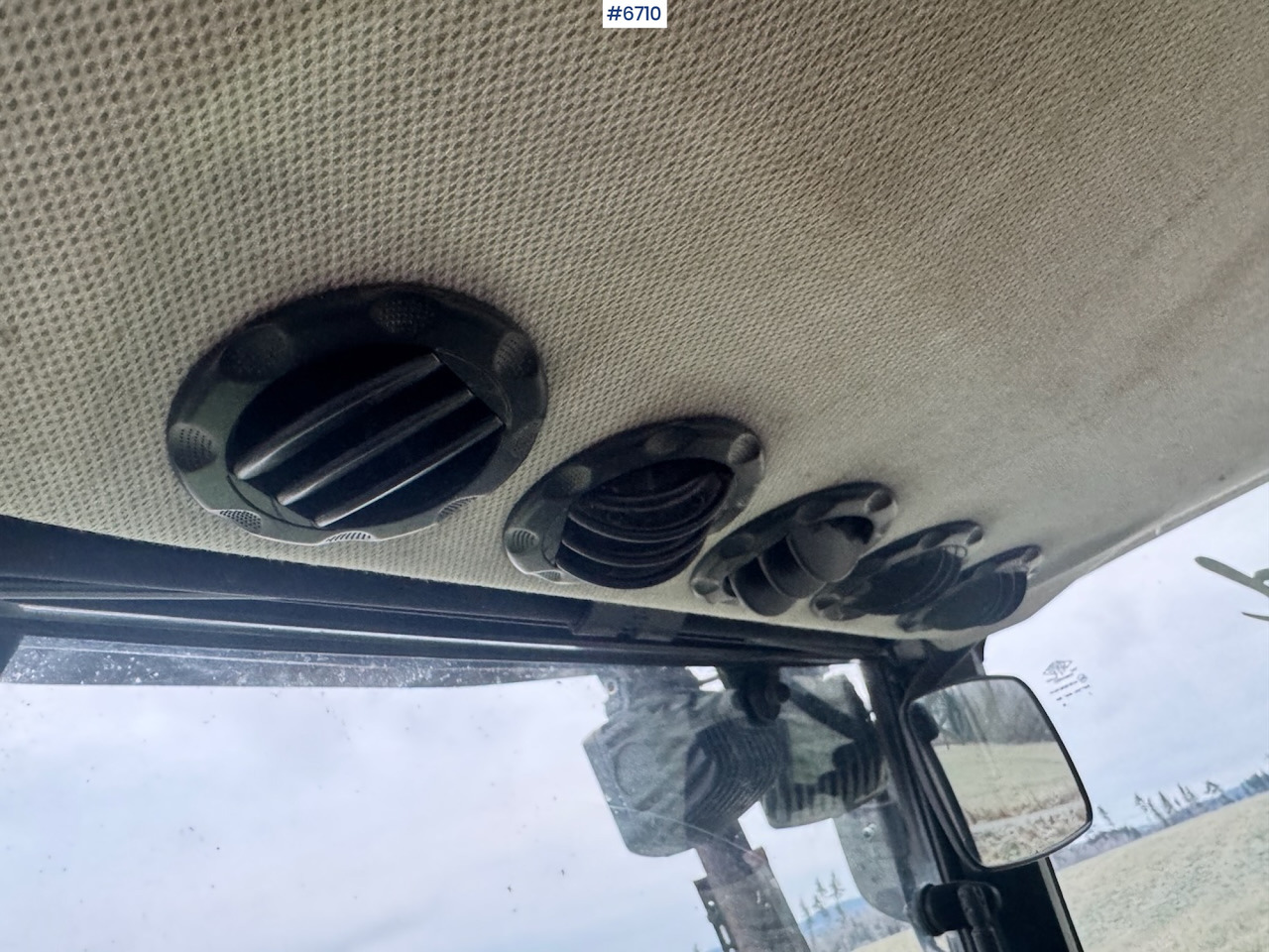 טרקטור חקלאי 2012 Claas 220 Elios w/ Front loader. 3220 hours!: תמונה 20 טרקטור חקלאי 2012 Claas 220 Elios w/ Front loader. 3220 hours!: תמונה 20