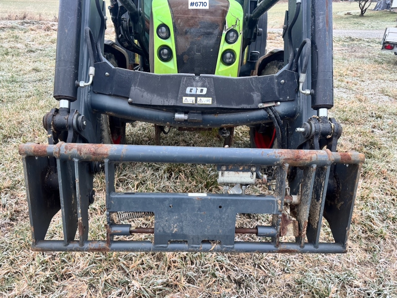 טרקטור חקלאי 2012 Claas 220 Elios w/ Front loader. 3220 hours!: תמונה 10 טרקטור חקלאי 2012 Claas 220 Elios w/ Front loader. 3220 hours!: תמונה 10