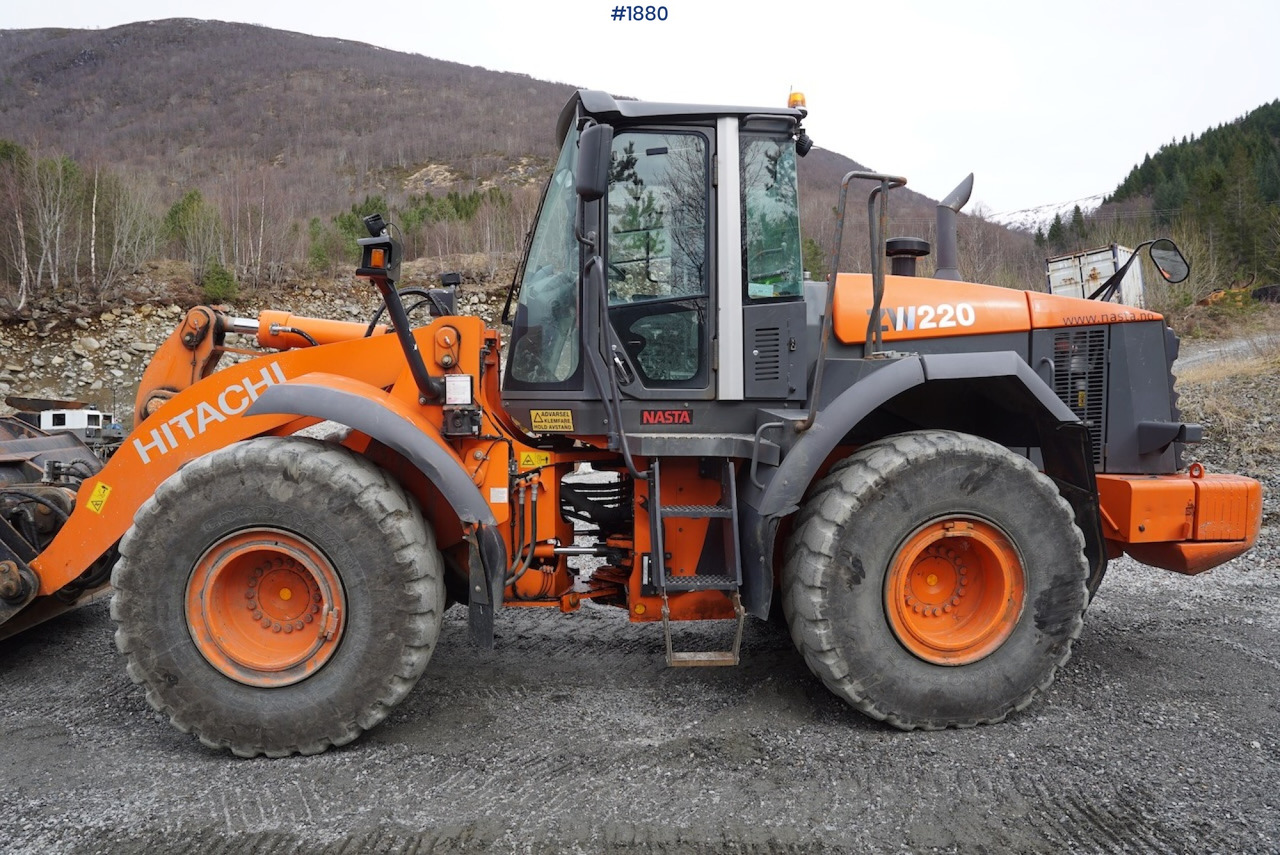 2012 Hitachi ZW220 - מעמיס גלגלים: תמונה 3 2012 Hitachi ZW220 - מעמיס גלגלים: תמונה 3