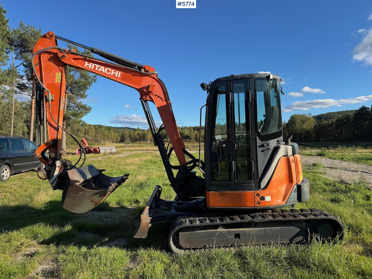 2012 Hitachi ZX 52 U-3 CLR - מחפר: תמונה 1 2012 Hitachi ZX 52 U-3 CLR - מחפר: תמונה 1