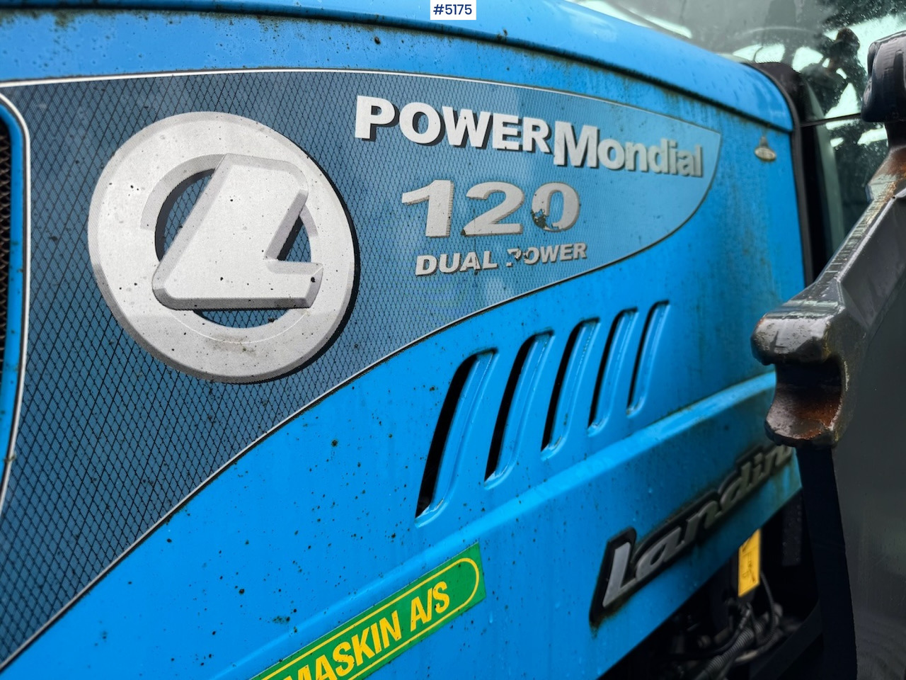 2013 Landini Powermondial 120 w/front loader and some equipment. Low hours! - טרקטור חקלאי: תמונה 3 2013 Landini Powermondial 120 w/front loader and some equipment. Low hours! - טרקטור חקלאי: תמונה 3