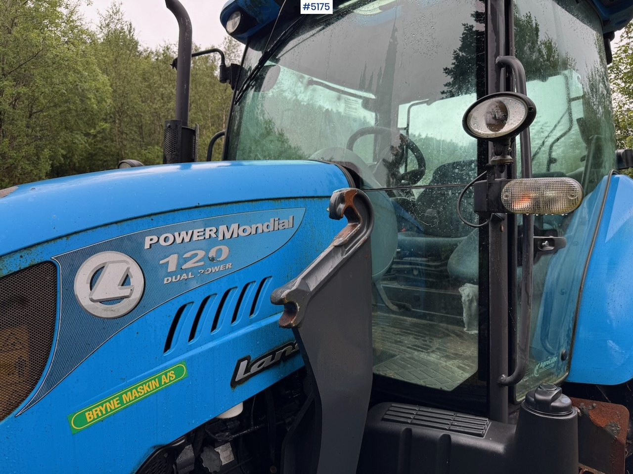 2013 Landini Powermondial 120 w/front loader and some equipment. Low hours! - טרקטור חקלאי: תמונה 2 2013 Landini Powermondial 120 w/front loader and some equipment. Low hours! - טרקטור חקלאי: תמונה 2