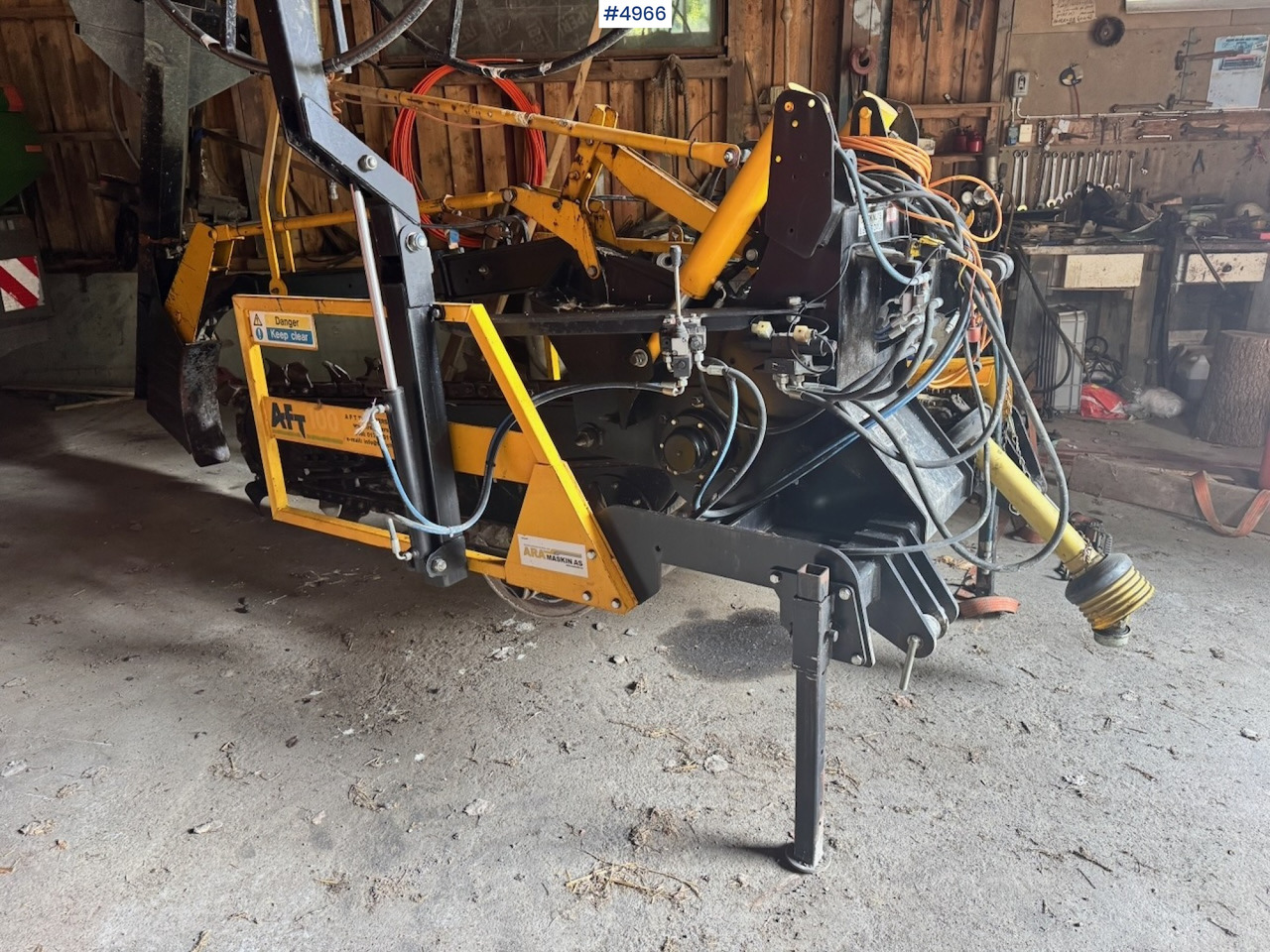 2014 AFT100 Chain Trencher - ציוד עיבוד קרקע: תמונה 4 2014 AFT100 Chain Trencher - ציוד עיבוד קרקע: תמונה 4