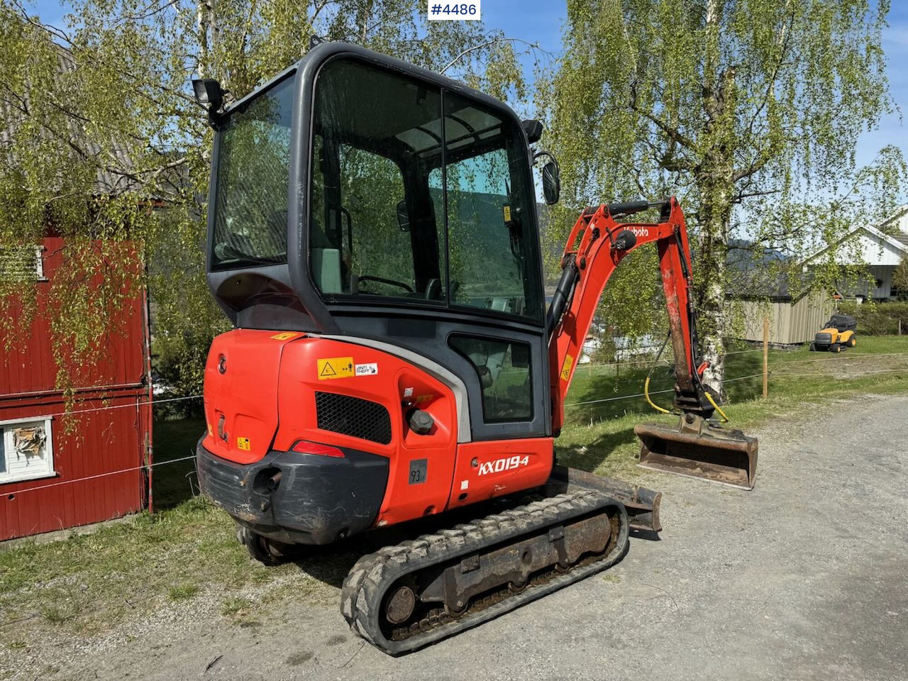 2014 Kubota KX019 Mini excavator with two buckets - מחפר: תמונה 3 2014 Kubota KX019 Mini excavator with two buckets - מחפר: תמונה 3