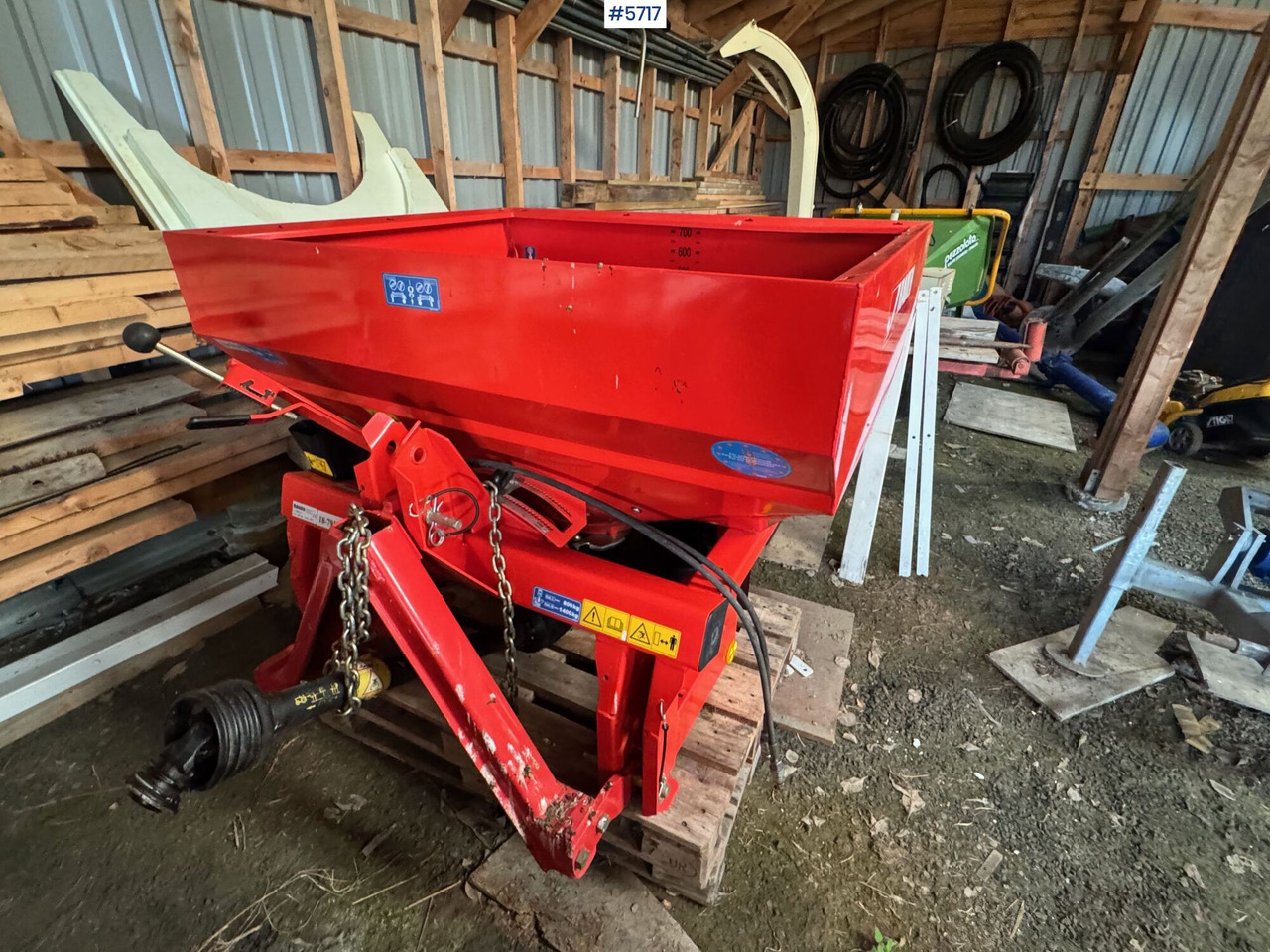 2015 RAUCH MDS 12.1 Fertiliser Spreader - מפזרת דשן: תמונה 3 2015 RAUCH MDS 12.1 Fertiliser Spreader - מפזרת דשן: תמונה 3