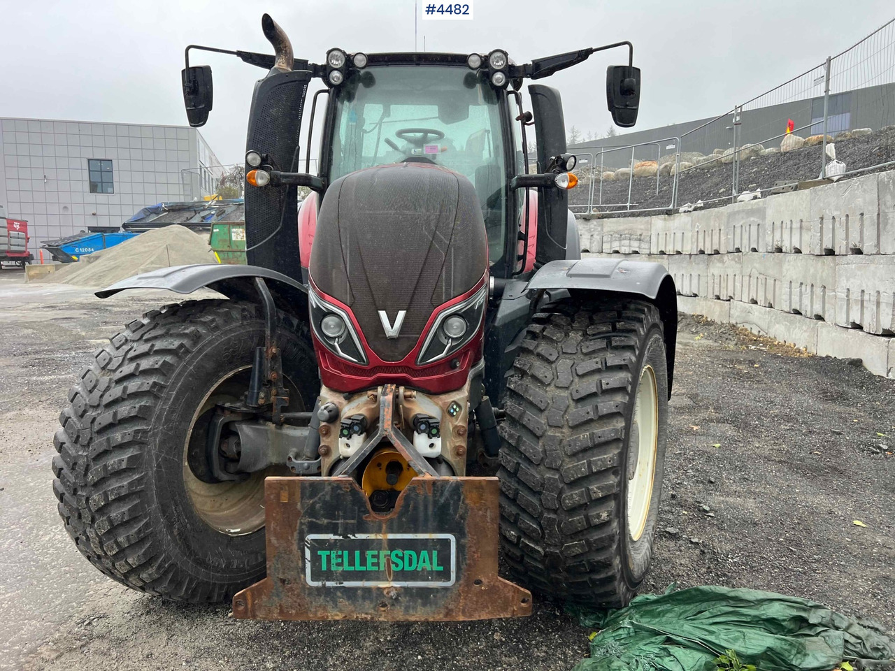 הַחכָּרָה  2017 Valtra T234 tractor Plow rigged Tractor 2017 Valtra T234 tractor Plow rigged Tractor: תמונה 11